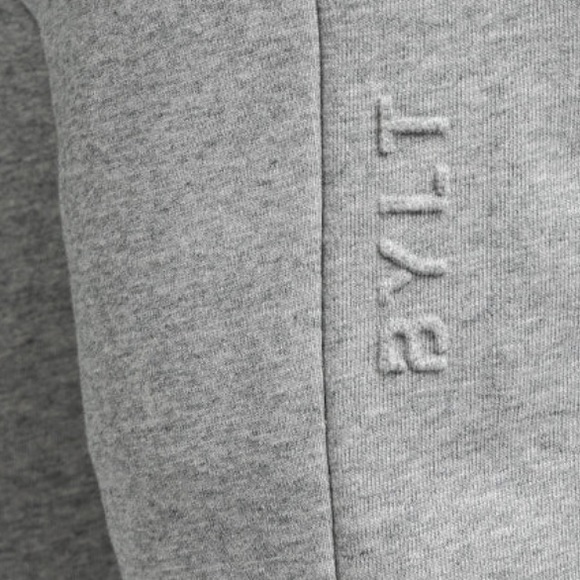 💪🏻👅💪🏻• ☠️ BYLT x Core Jogger x Yolo Vibes•👅💪🏻👅
